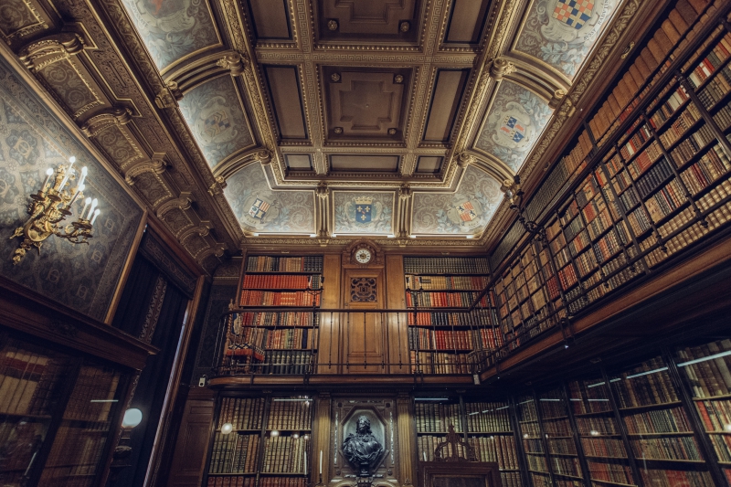 bibliotheque-GUILLAUMES-min_library-863148